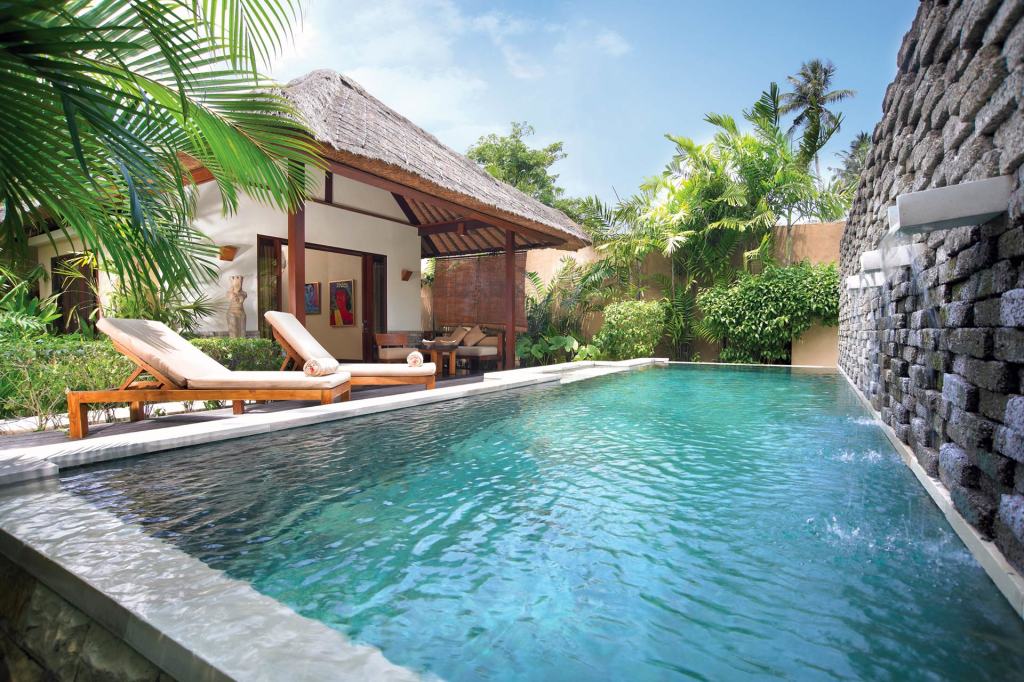 Swimming pool and terrace in a One Bedroom Pool Villa at Qunci Villas, Lombok
