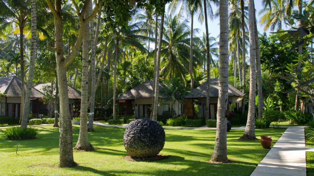 Garten und Ocean View Villas im The Chandi, Lombok