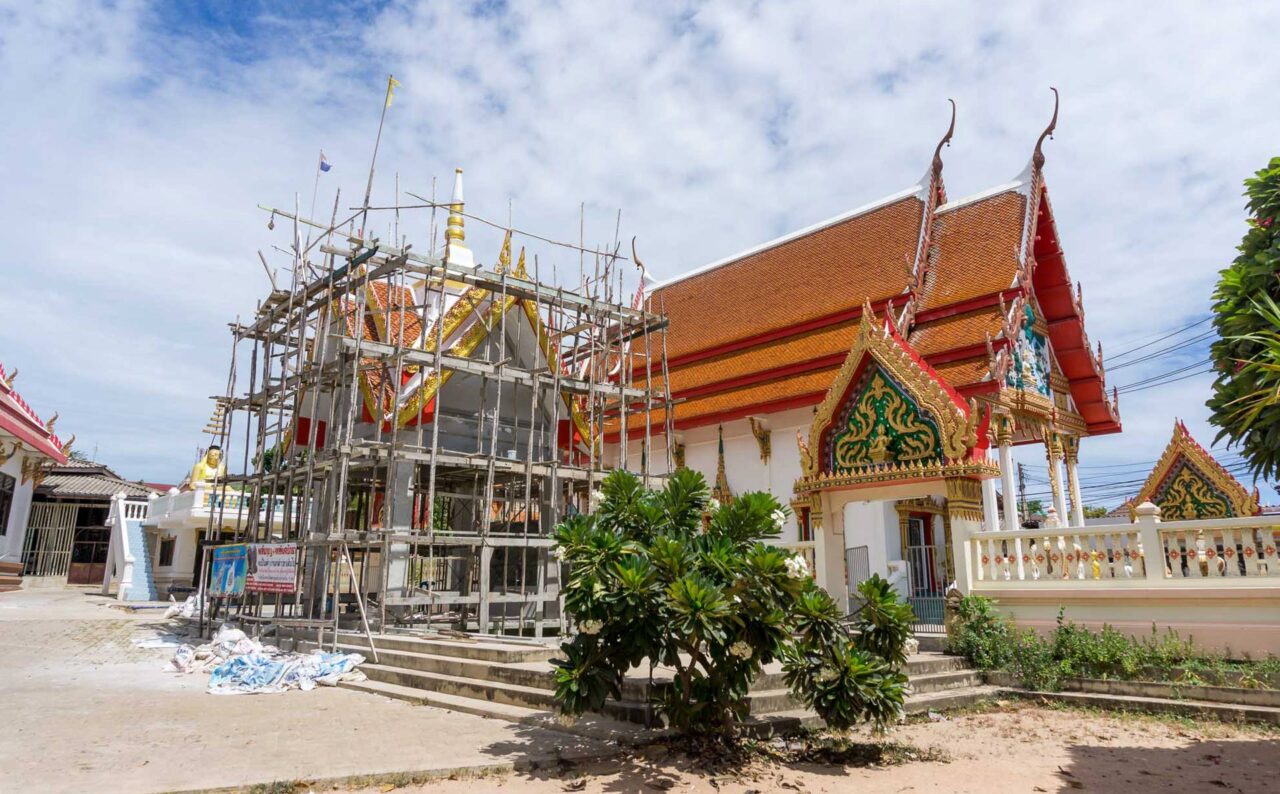 Temple construction on Koh Larn, Thailand