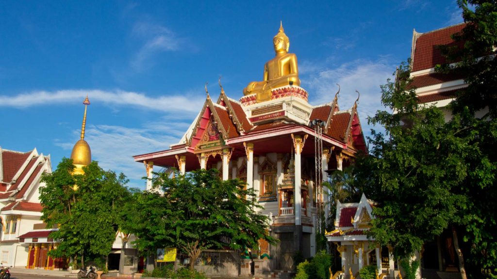 Wat Lamduan at the Mekong, Nong Khai, Thailand