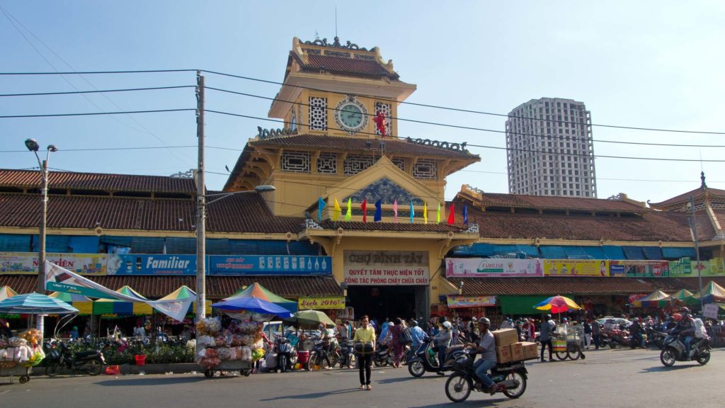 Der Binh Tay Market in Ho Chi Minh City, Vietnam
