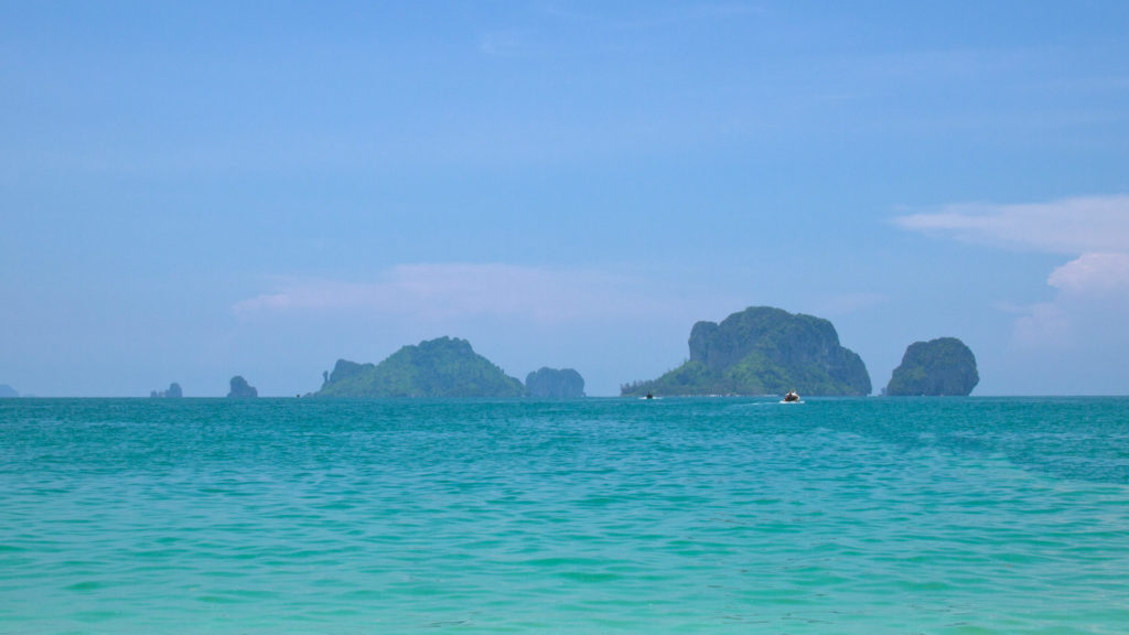 The view from the Phra Nang Cave Beach at Chicken Island and Koh Poda in Krabi