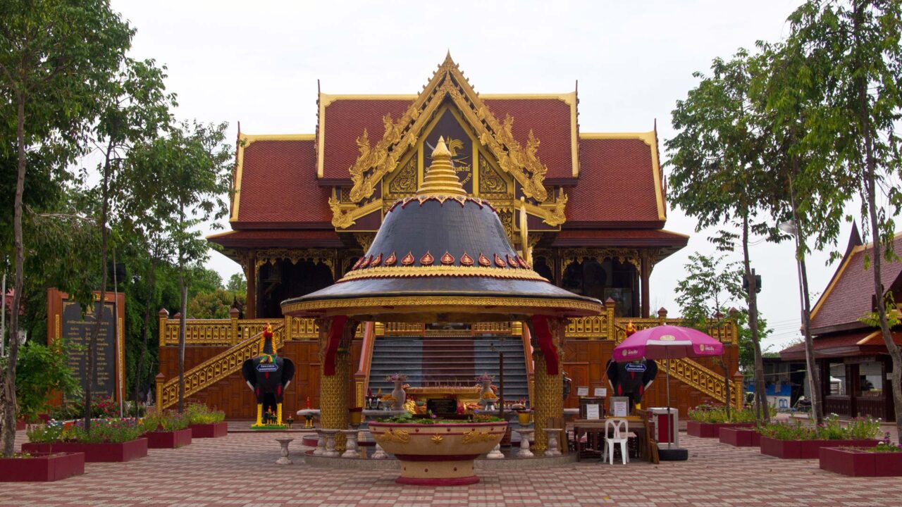 Monument for King Taksin in Ban Samet Ngam, Chantaburi