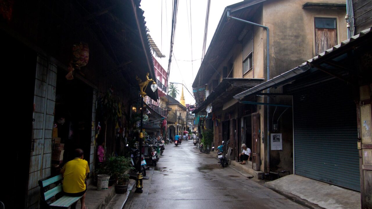 Alleys with old houses in the Chantaboon Waterfront Community, Chantaburi