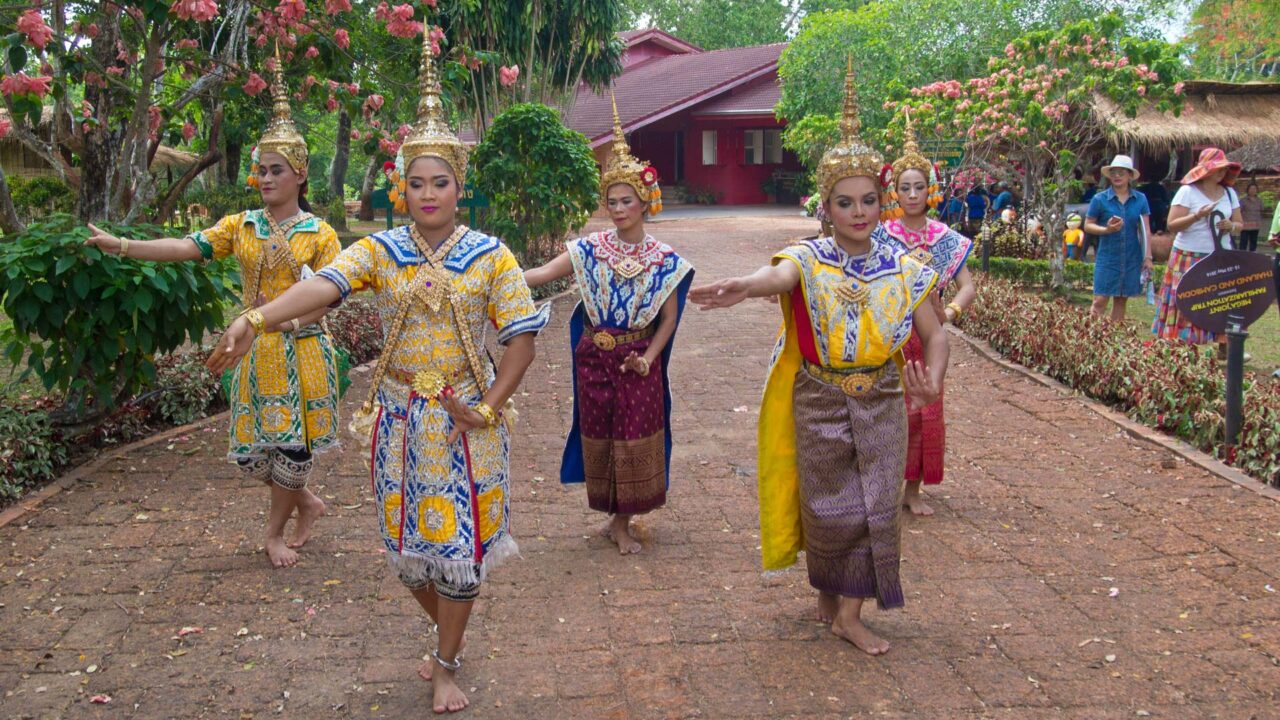 Traditional Thai dance, Wang Suan Ban