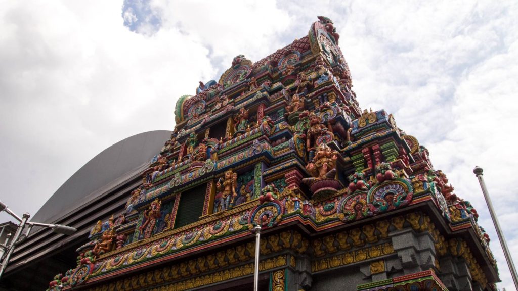The Hindu Sri Maha Mariamman temple in Silom