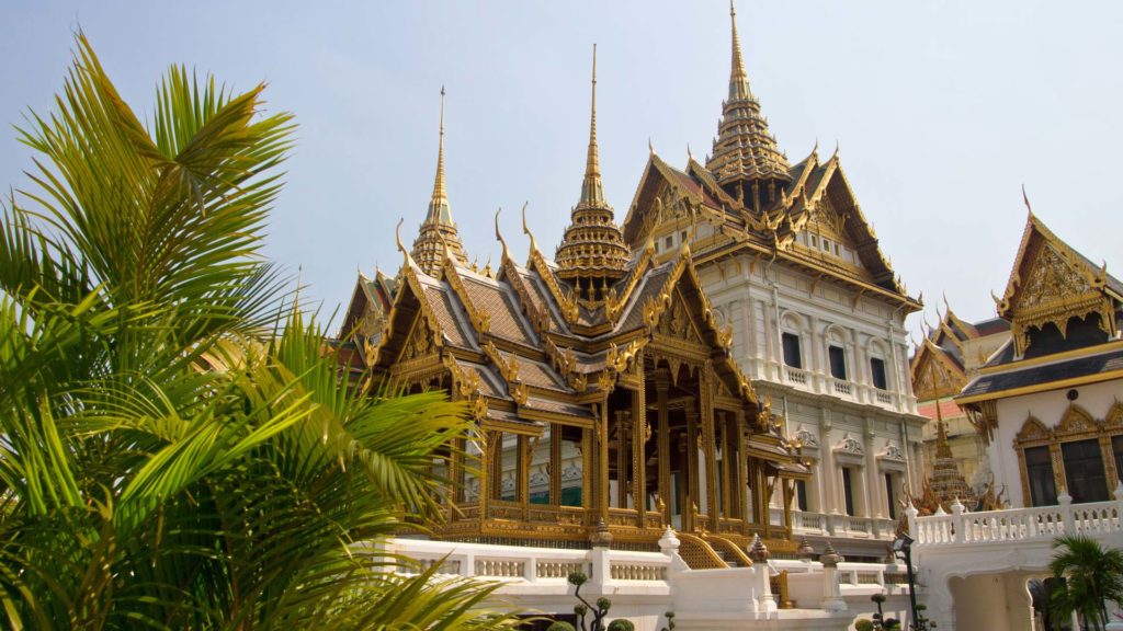 Der königliche Palast beim Wat Phra Kaeo in Bangkok