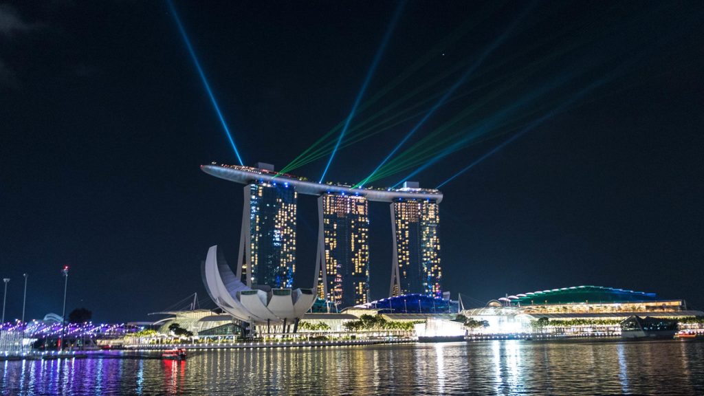 The nocturnal laser show of the Marina Bay Sands in Singapore