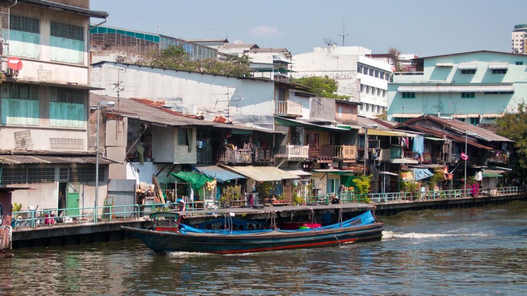 Boot in den Khlongs von Bangkok