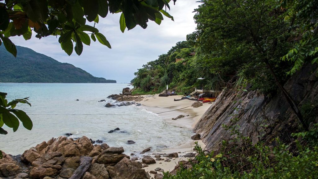 Der Strand der Bila Beach Bungalows Koh Lipe