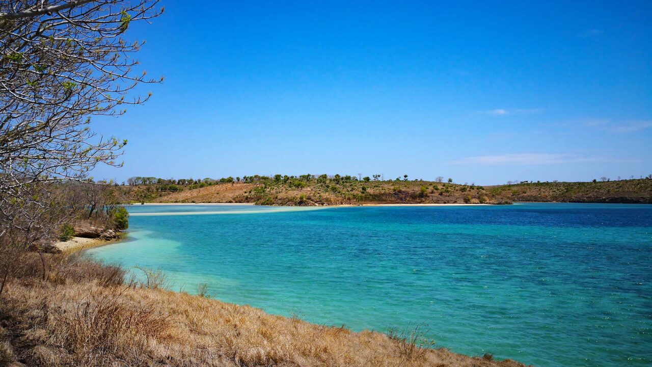 View of the sandbank between Gili Sunut and mainland Lombok