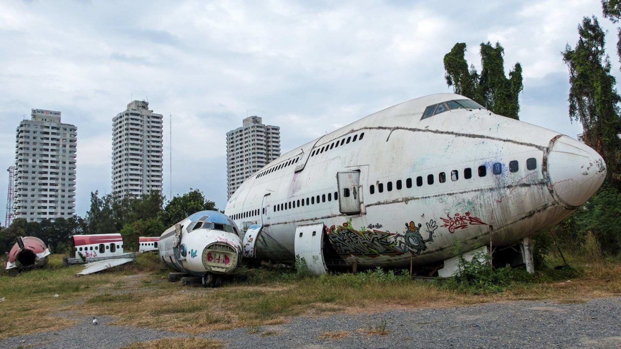 Bangkoks Flugzeug Friedhof (Airplane Graveyard)