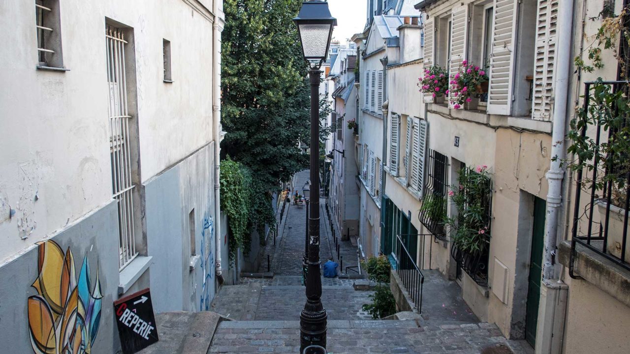 Side street in Montmartre, Paris