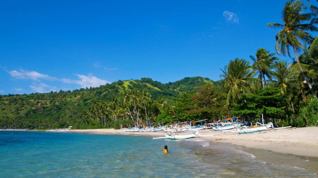 Der wunderschöne Pandanan Beach an der Westküste Lomboks, nördlich von Senggigi