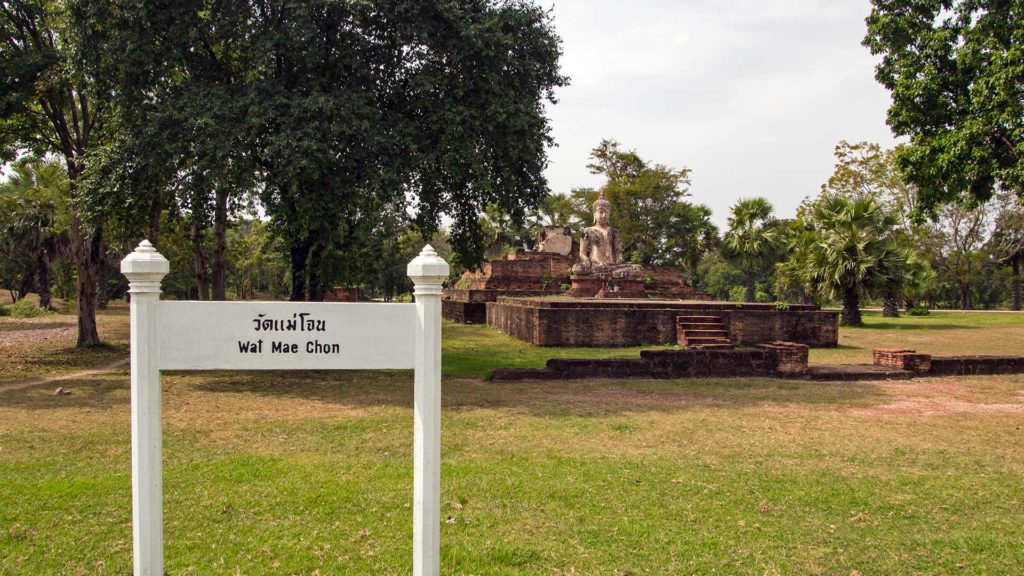 Der Wat Mae Chon, außerhalb der alten Stadtmauer in Sukhothai