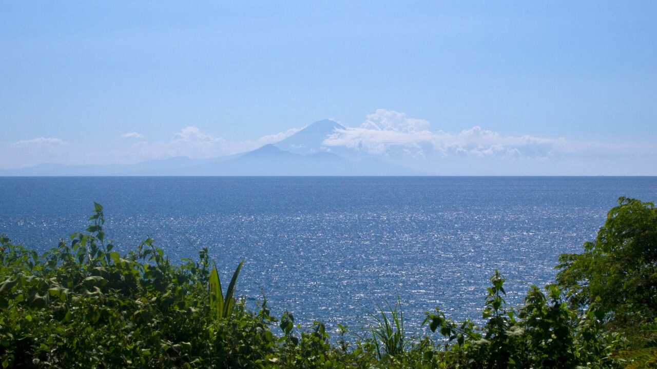 Aussicht von Lombok auf den Gunung Agung auf Bali