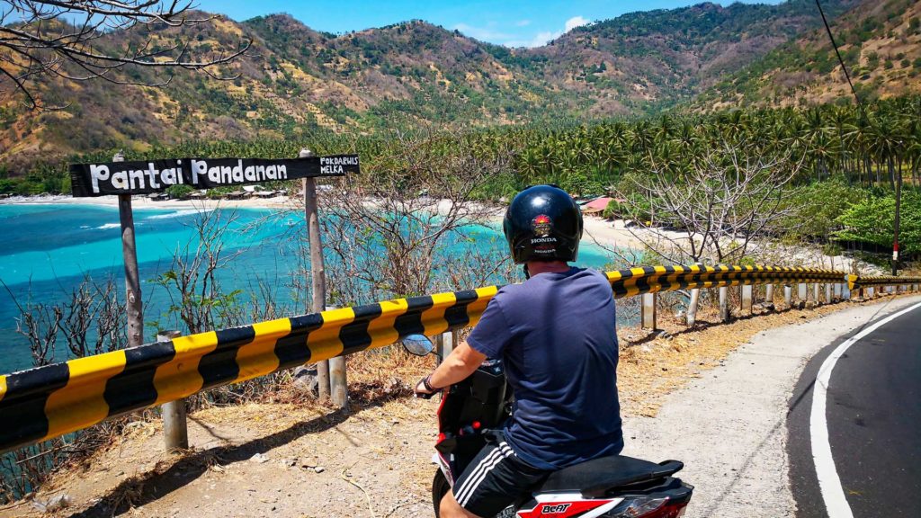 Aussicht auf den Pantai Pandanan (Pandanan Beach) an der Westküste Lomboks