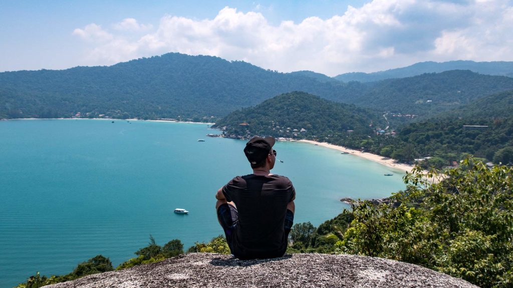 Marcel at the secret viewpoint of Thong Nai Pan Noi, Koh Phangan