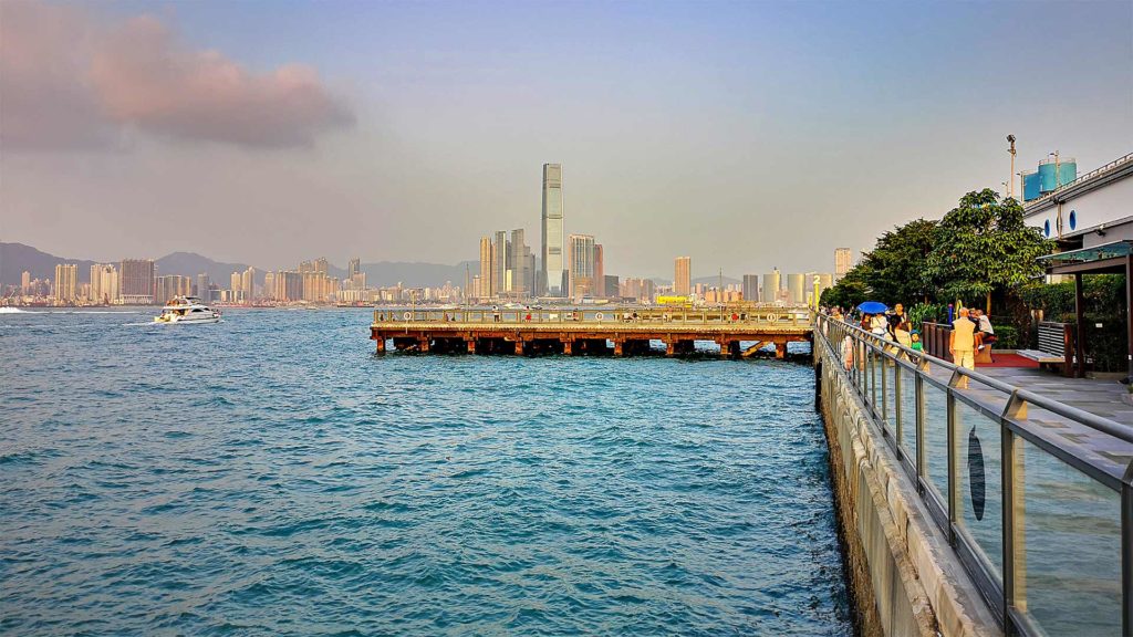 Die Promenade des Central and Western District auf Hong Kong Island