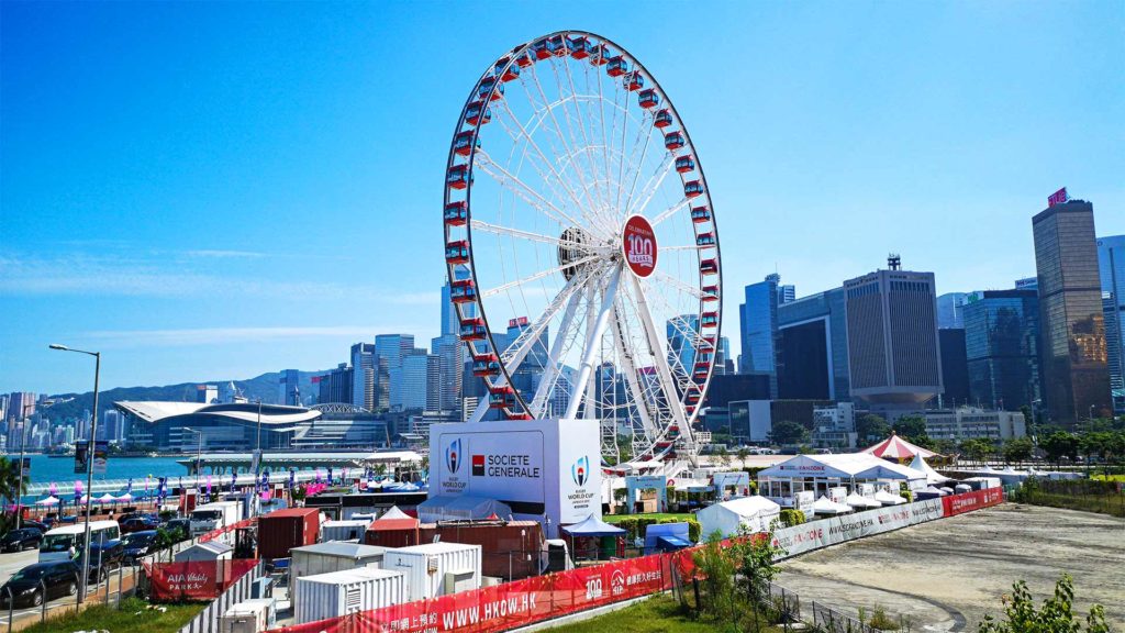 Das Observation Wheel von Hong Kong Island am Central Pier