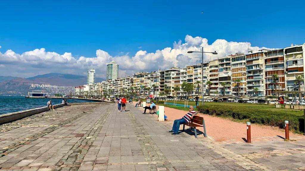 The Kordon Promenade in Izmir, Turkey