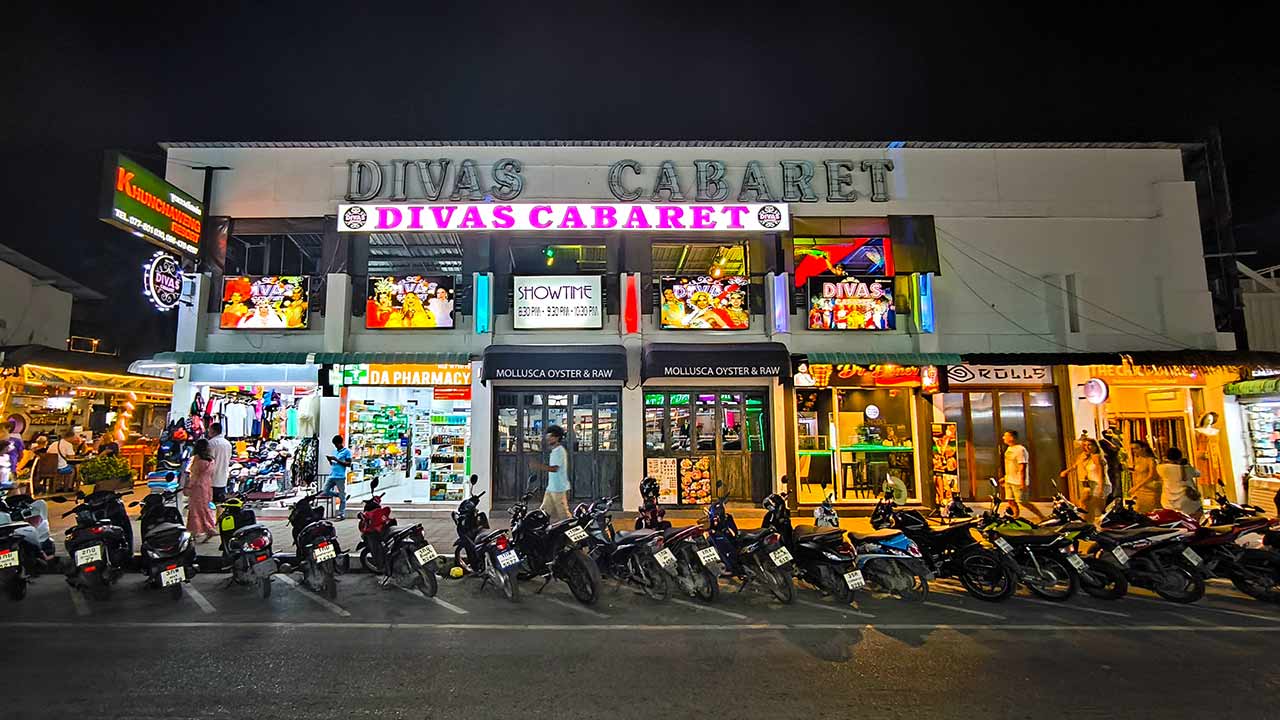 Das Divas Cabaret am Abend an der Chaweng Beach Road