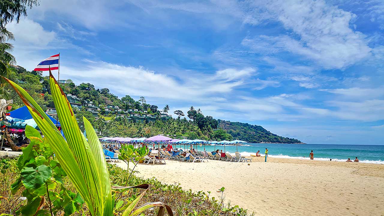Der kleine Kata Noi Beach, einer der beliebtesten Phuket Strände