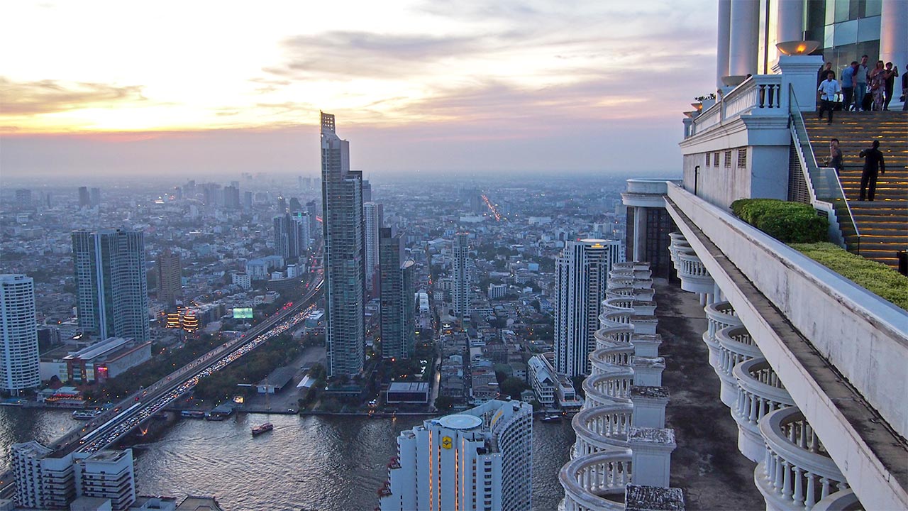 Ausblick vom Lebua at State Tower, eine von Bangkoks Sehenswürdigkeiten