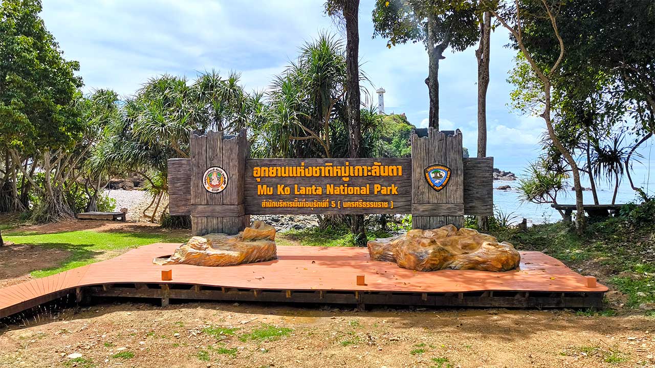 Das Mu Ko Lanta National Park Schild